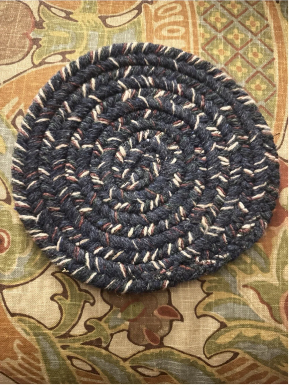 BRAIDED COTTON TRIVETS 8 INCH ROUND LOT of 4 Handmade From USA NEW